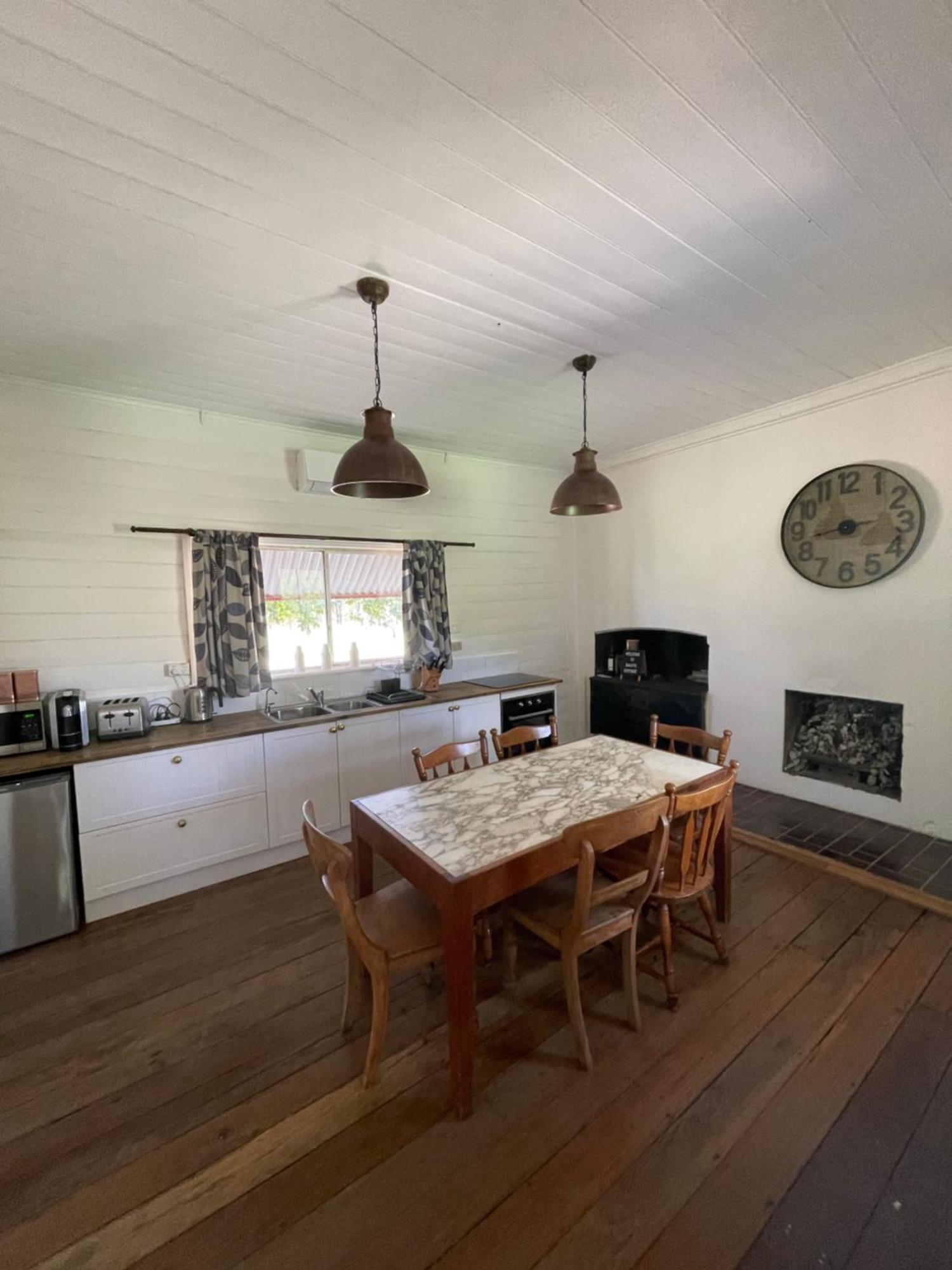 Kimo Estate Villa Gundagai Kültér fotó